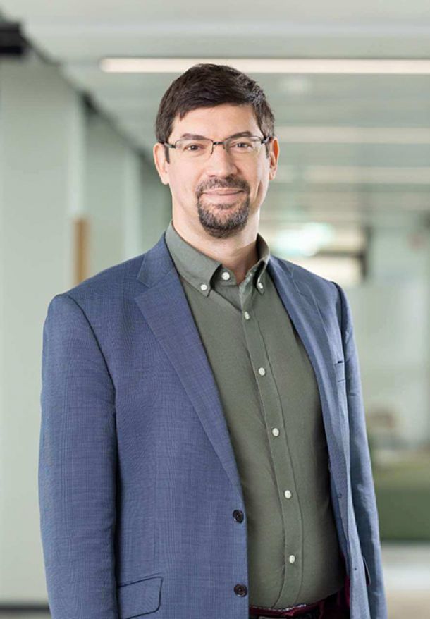 Portrait von Dimitri Nemirovski.